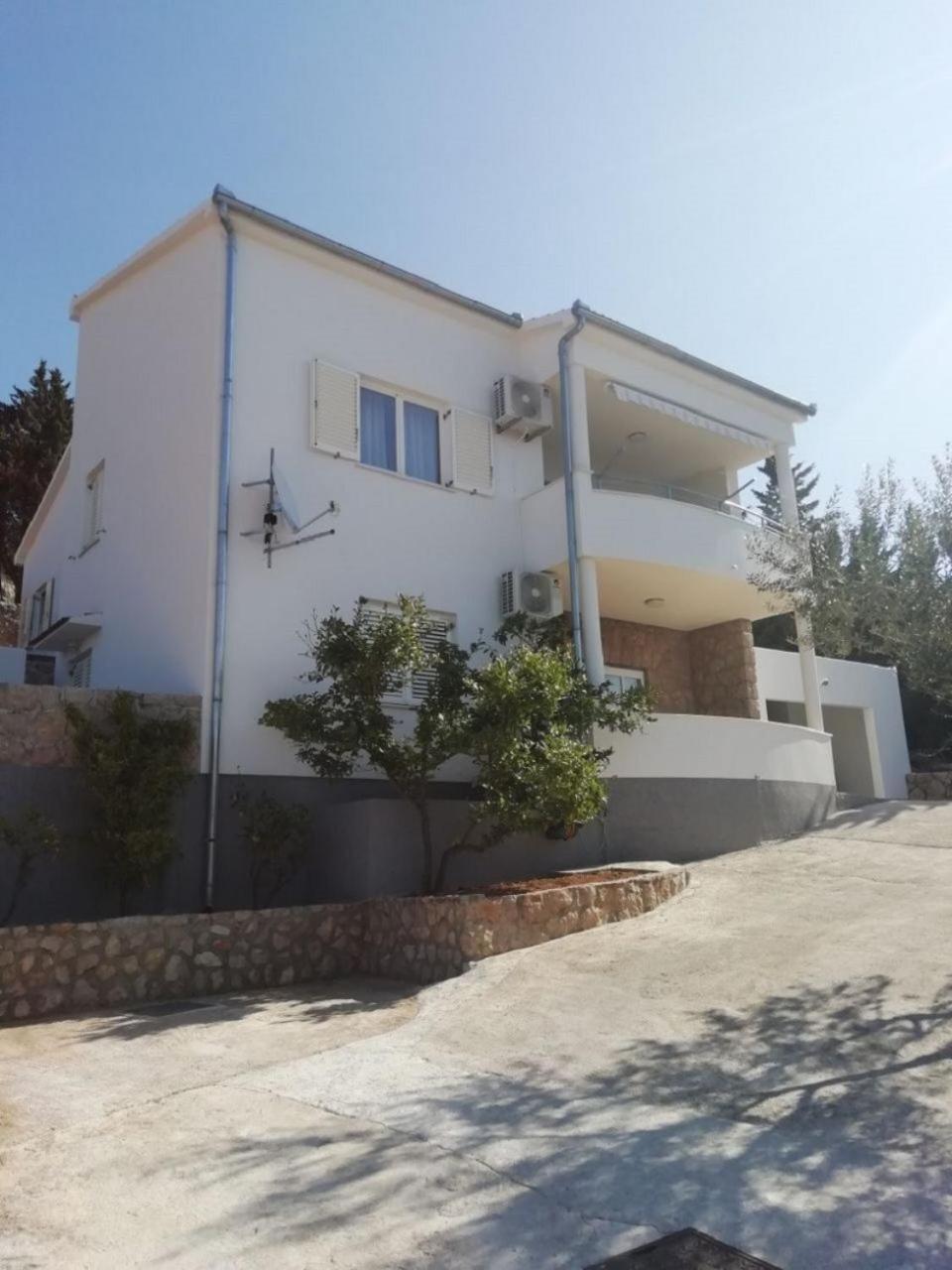 Apartment Ante Starigrad Paklenica Exteriör bild